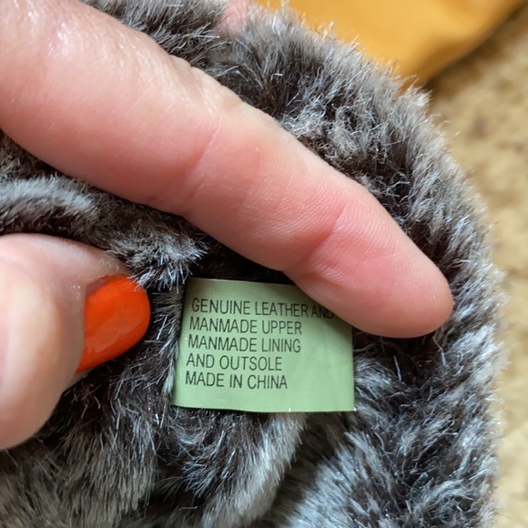 Timberland heeled boots size 91/2 - Picture 7 of 8